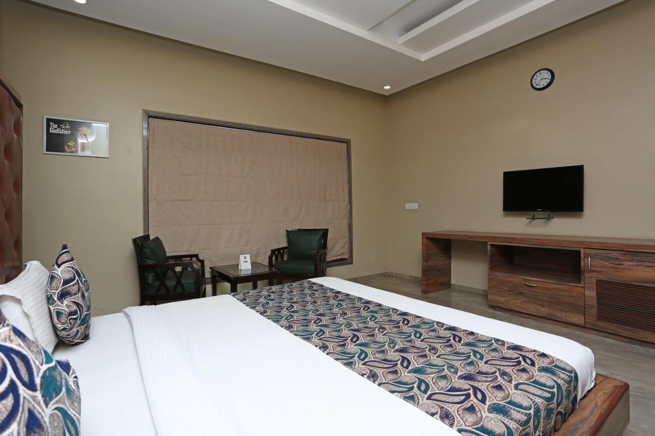 Townhouse 900 Hotel Surya Palace Bhilai Dış mekan fotoğraf