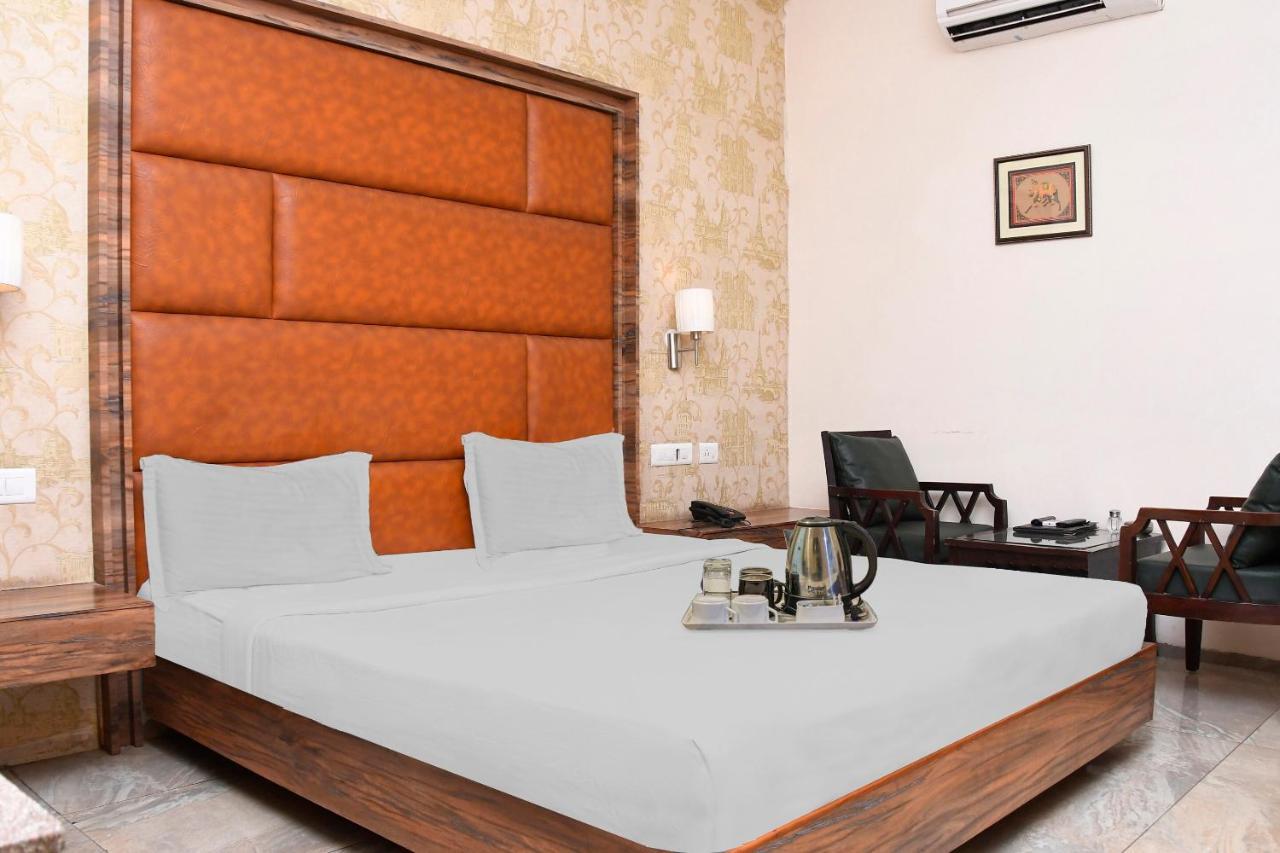 Townhouse 900 Hotel Surya Palace Bhilai Dış mekan fotoğraf