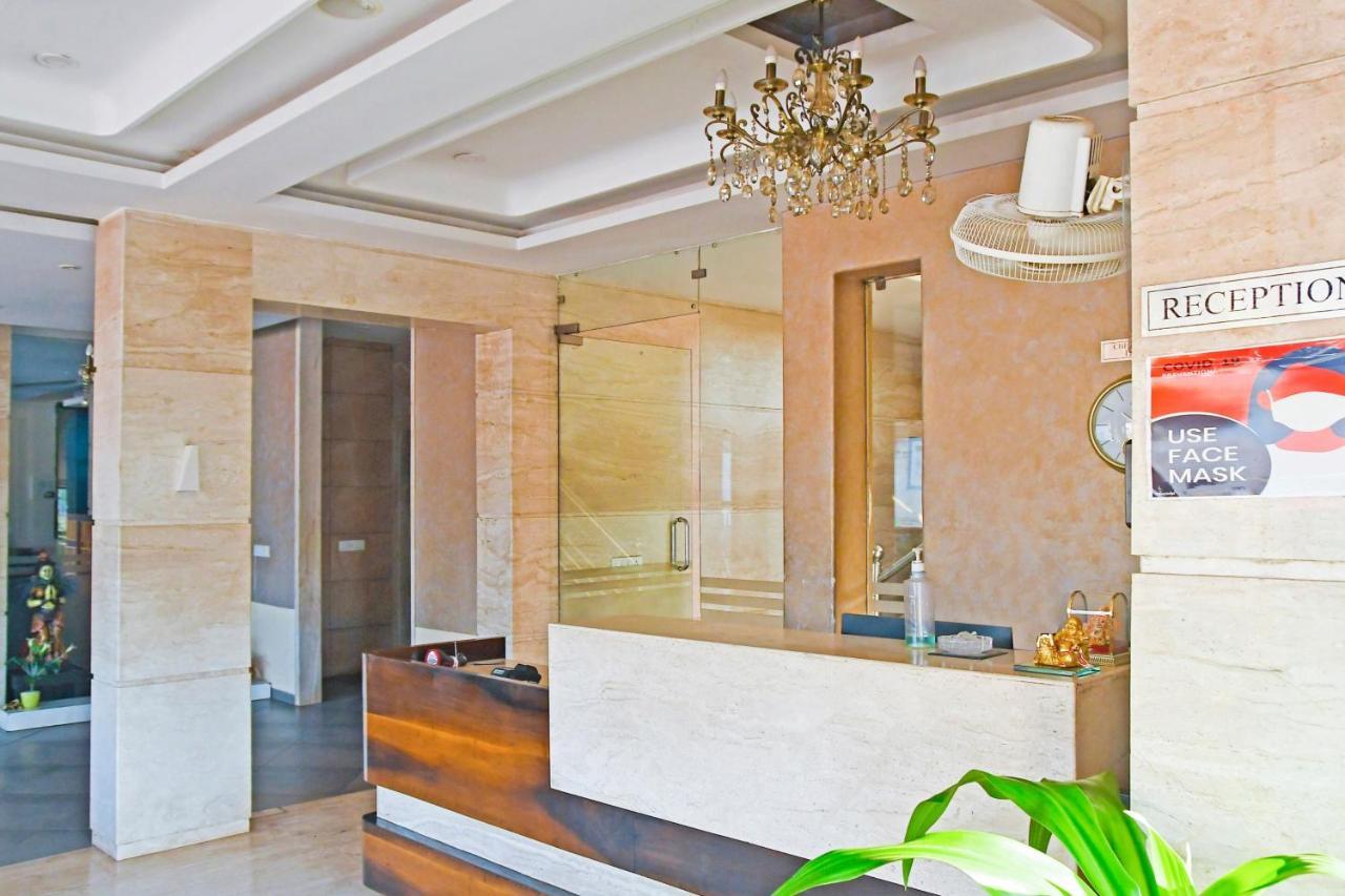 Townhouse 900 Hotel Surya Palace Bhilai Dış mekan fotoğraf