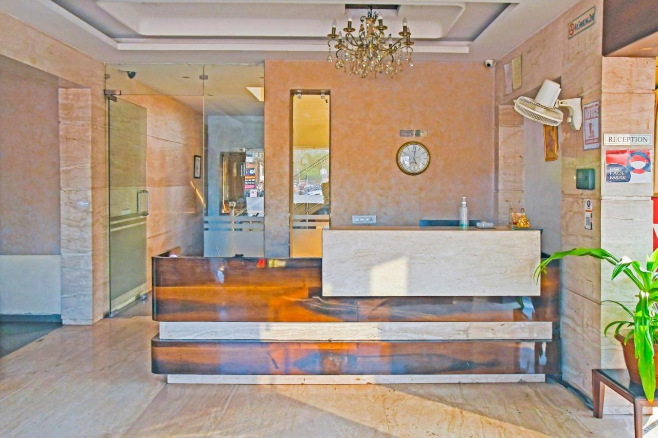 Townhouse 900 Hotel Surya Palace Bhilai Dış mekan fotoğraf
