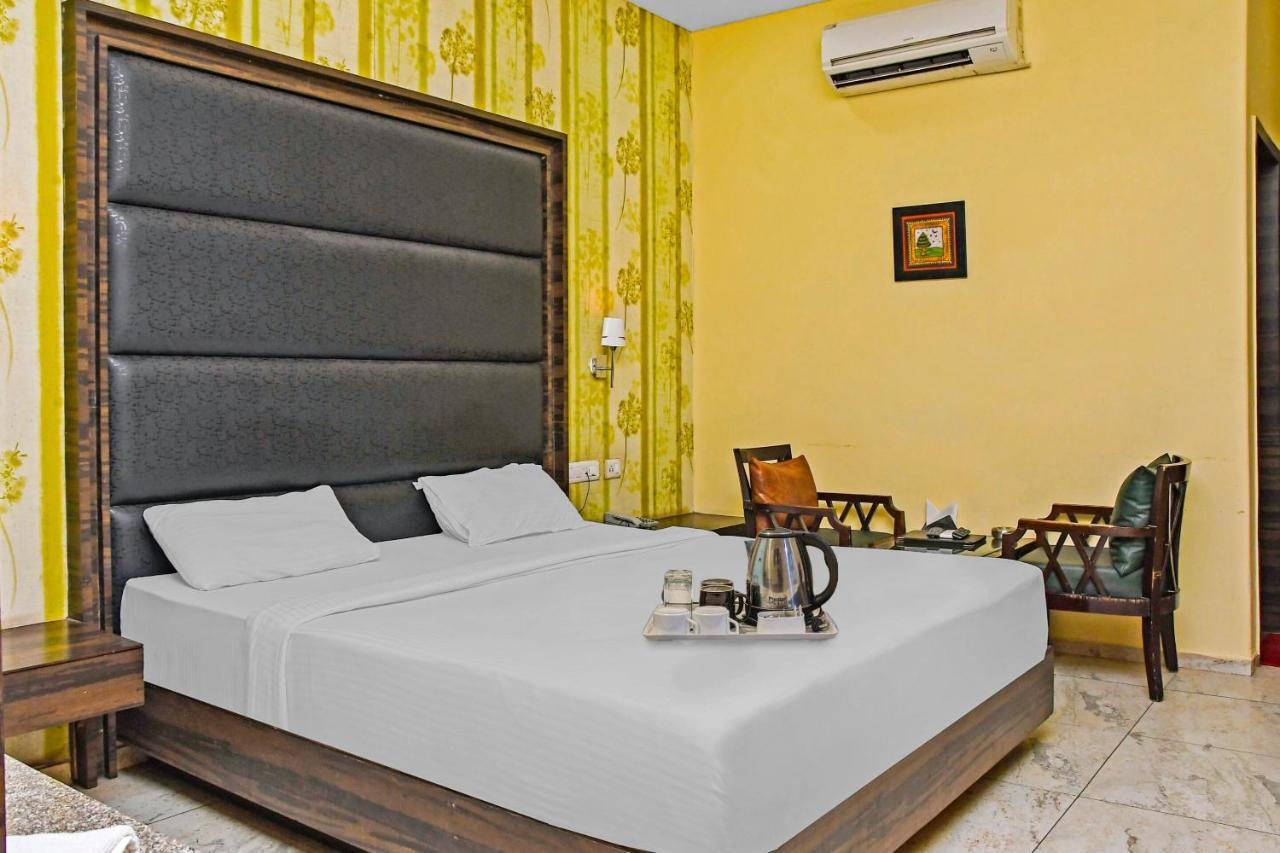 Townhouse 900 Hotel Surya Palace Bhilai Dış mekan fotoğraf