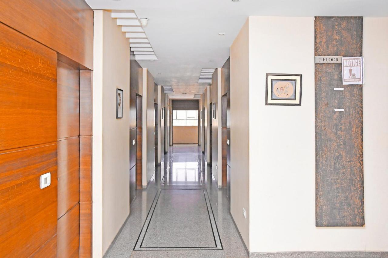 Townhouse 900 Hotel Surya Palace Bhilai Dış mekan fotoğraf