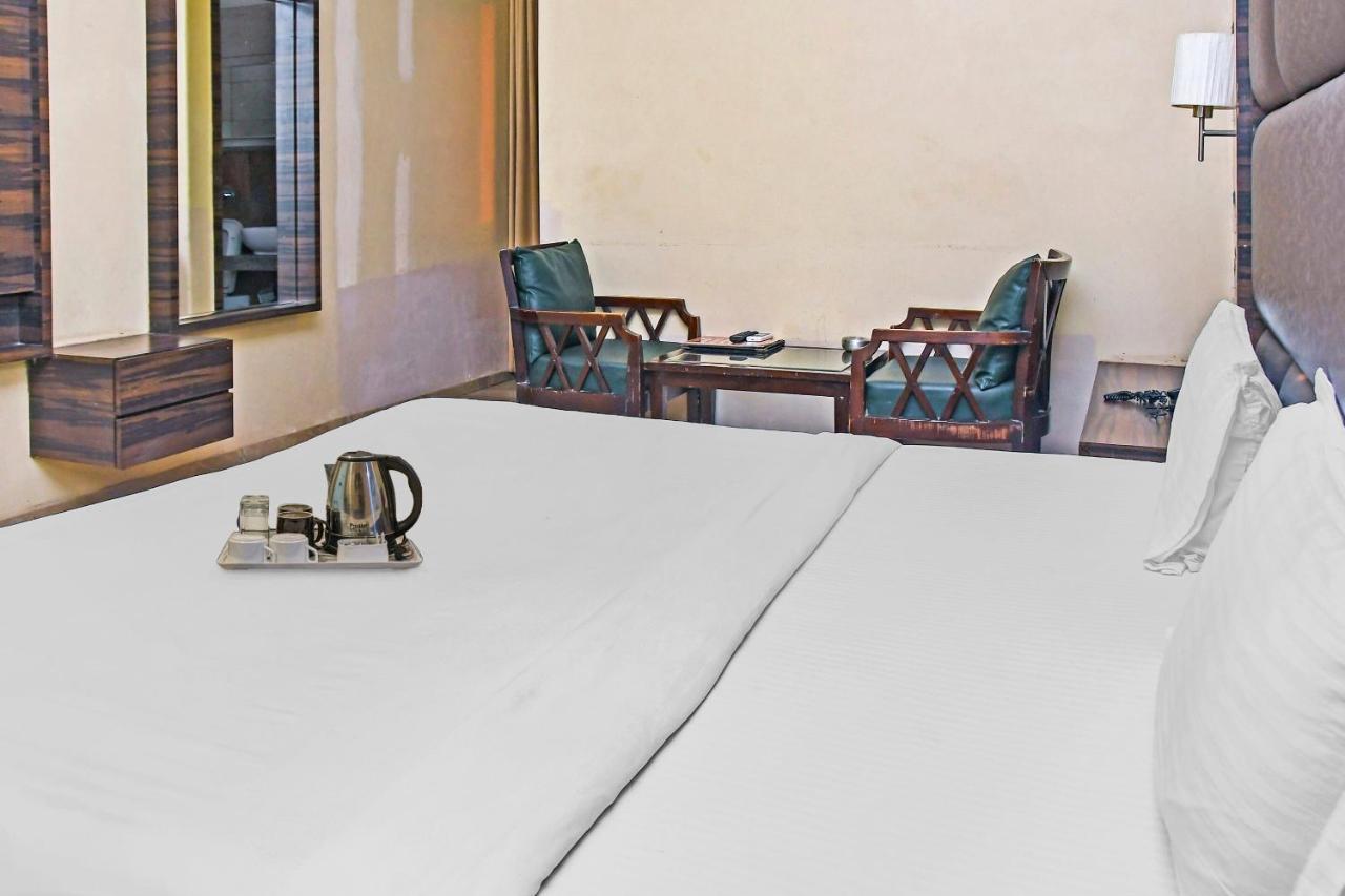 Townhouse 900 Hotel Surya Palace Bhilai Dış mekan fotoğraf